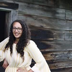 Meet your Posher, Mya